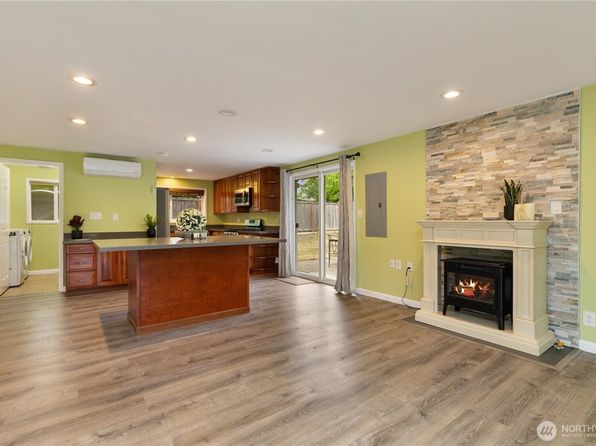 1520 143rd Ave SE