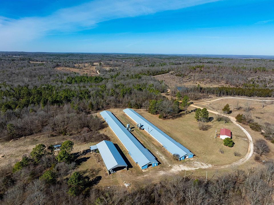 1st image of 523 E Red Barn Rd