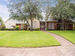 615 Edgewood Ln, Ovilla, TX 75154