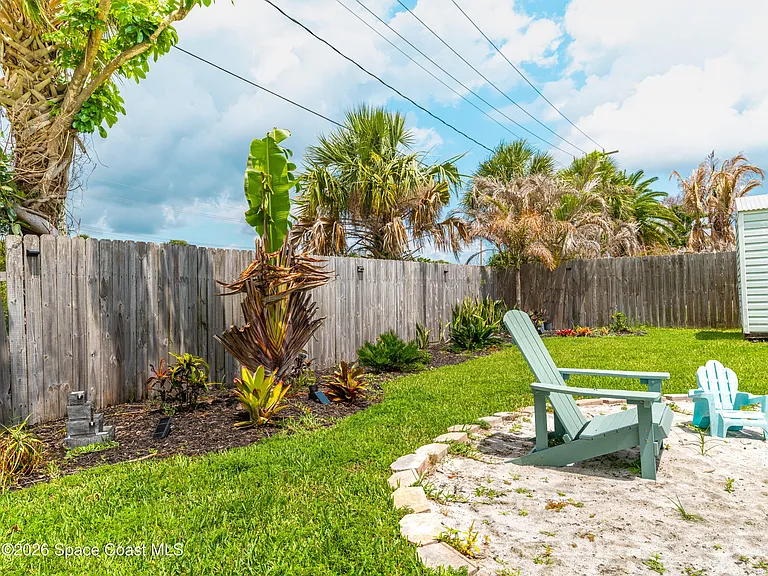 135 Melaleuca Dr — Photo 33
