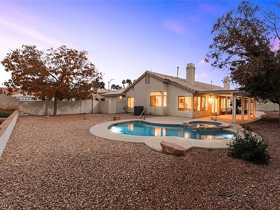 2nd image of 7901 Magnolia Glen Ave