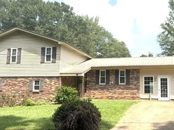 243 Humbers St, Sulligent, AL 35586