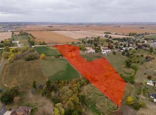 6241 White Gate Ct, Marion, IA 52302