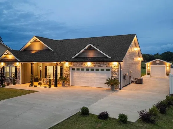 223 Thompson Rd, Chesnee, SC 29323