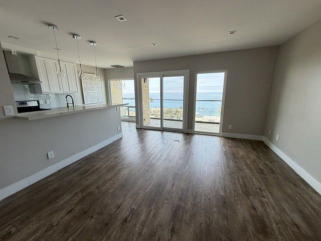 1st image of 694 N Coast Hwy APT 5
