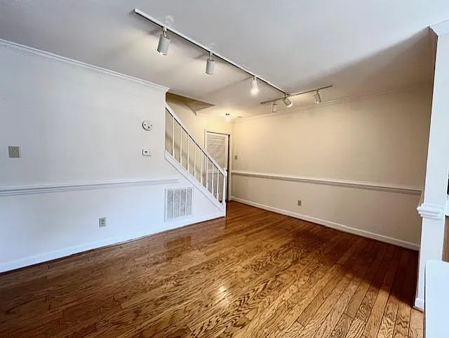 434 Summerwalk Cir — Photo 6