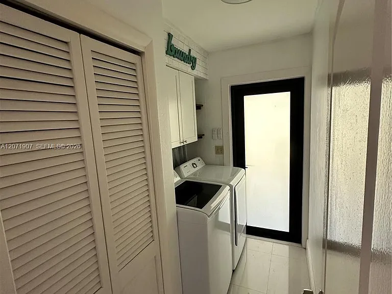 410 NW 65th Ave #410 — Photo 11