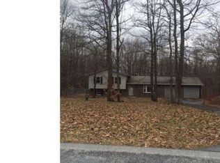 58 Timber Ridge Rd, Morgantown, PA 19543