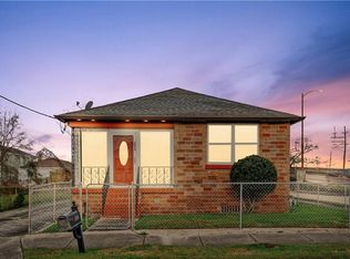 2038 Clouet St, New Orleans, LA 70117