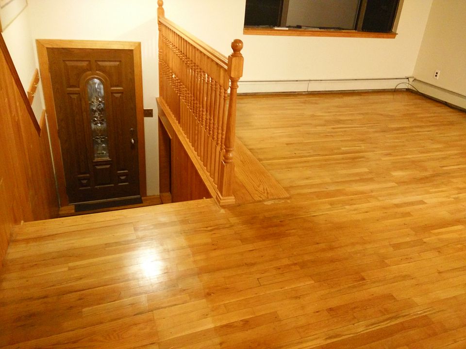 Entrance / Living Room