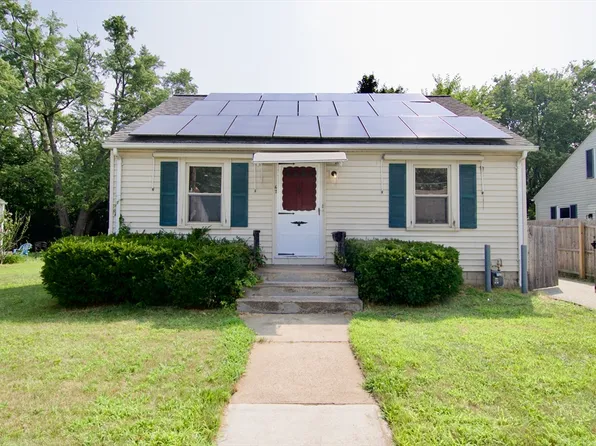 67 Grandview St, Springfield, MA 01118