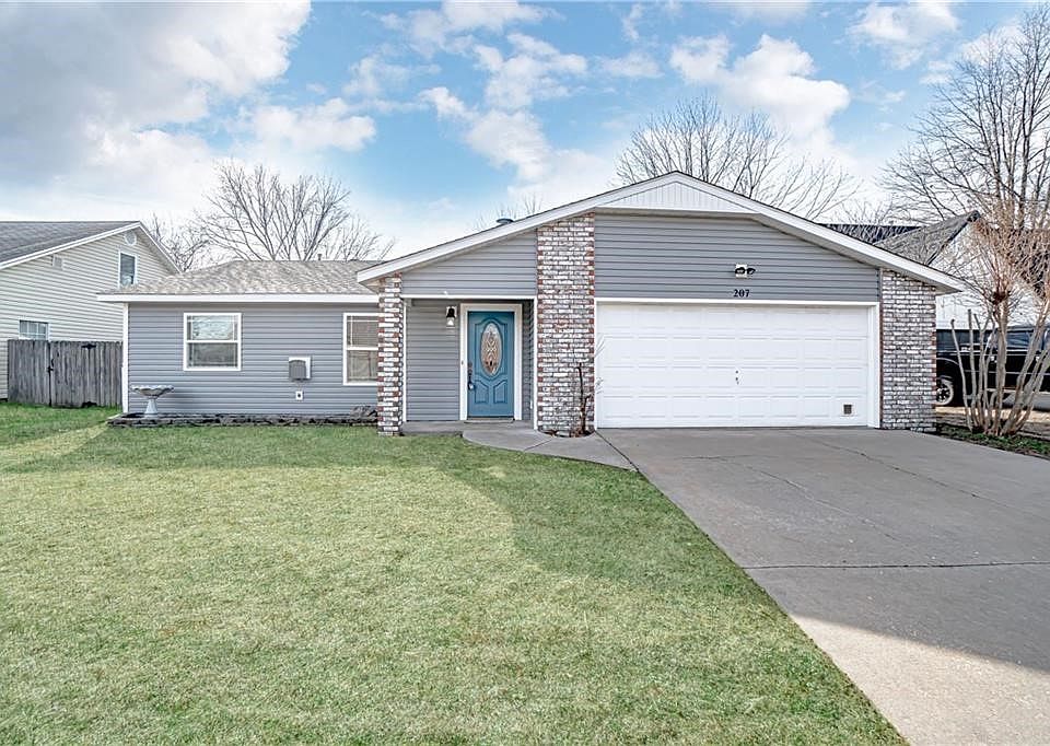 1st image of 207 Winesap Ln