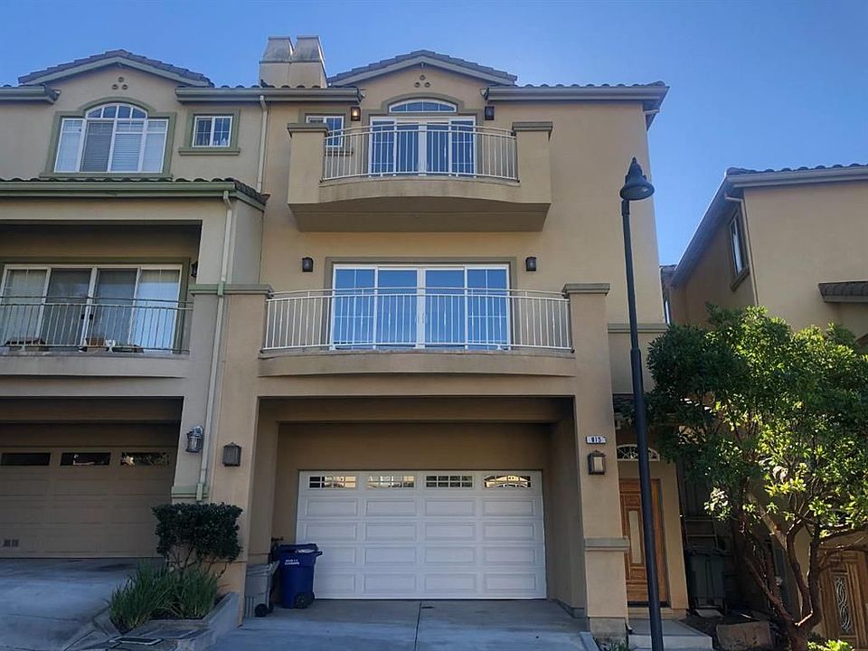 1st image of 815 La Montagne Pl