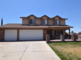 28363 Ashford Ct, Highland, CA 92346
