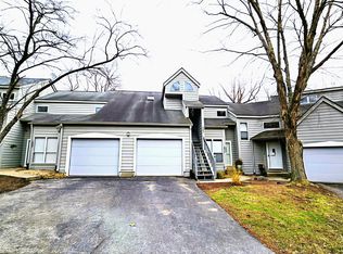 1982 S Bay Pointe Dr #34, Bloomington, IN 47401