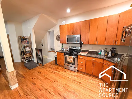 2835 N Damen Ave #1R Photo 1