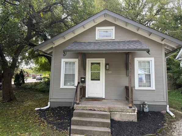 2359 E High St, Davenport, IA 52803
