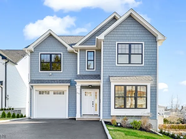 215 Liberty St, Boonton Town, NJ 07005