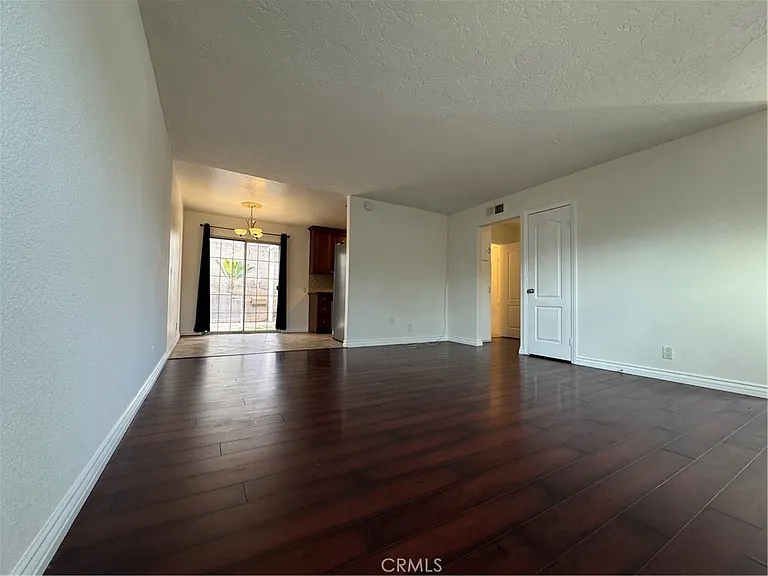 312 Silton Ave — Photo 5