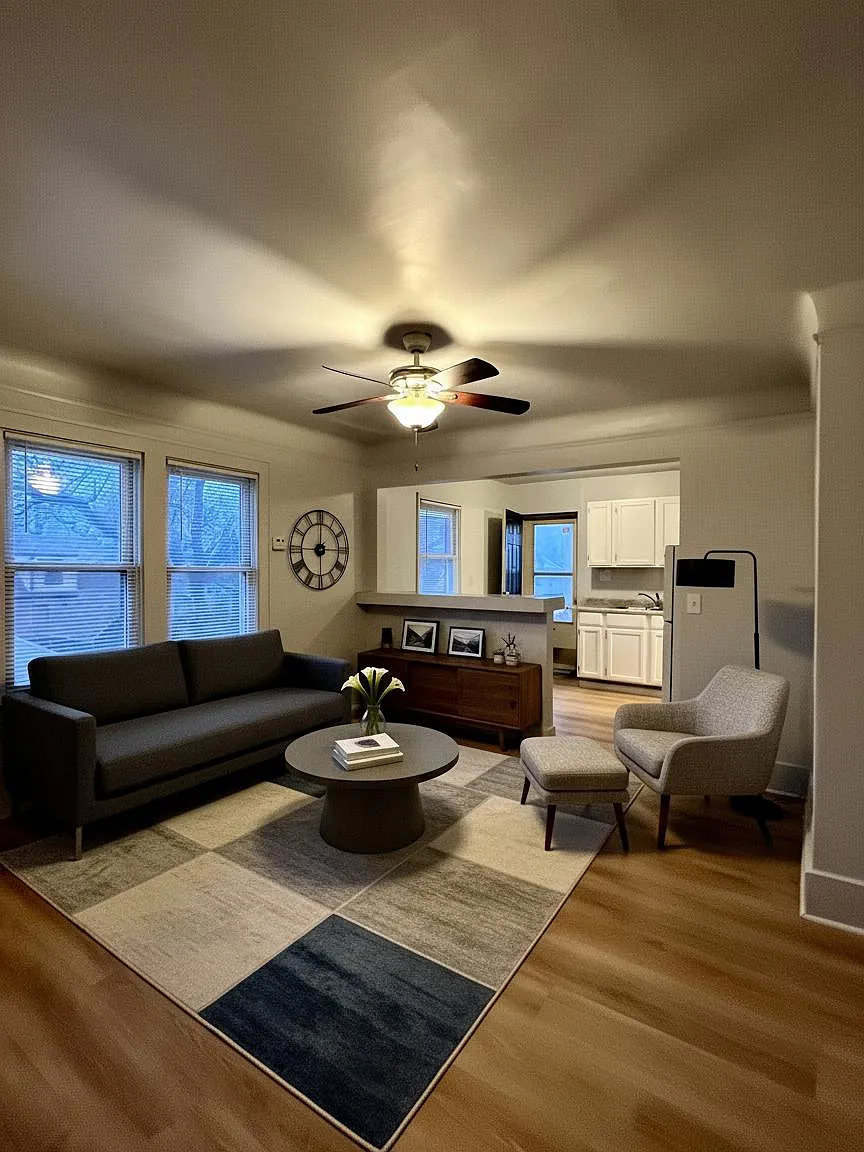 1 bed, 800 sqft, $995 — Photo 1