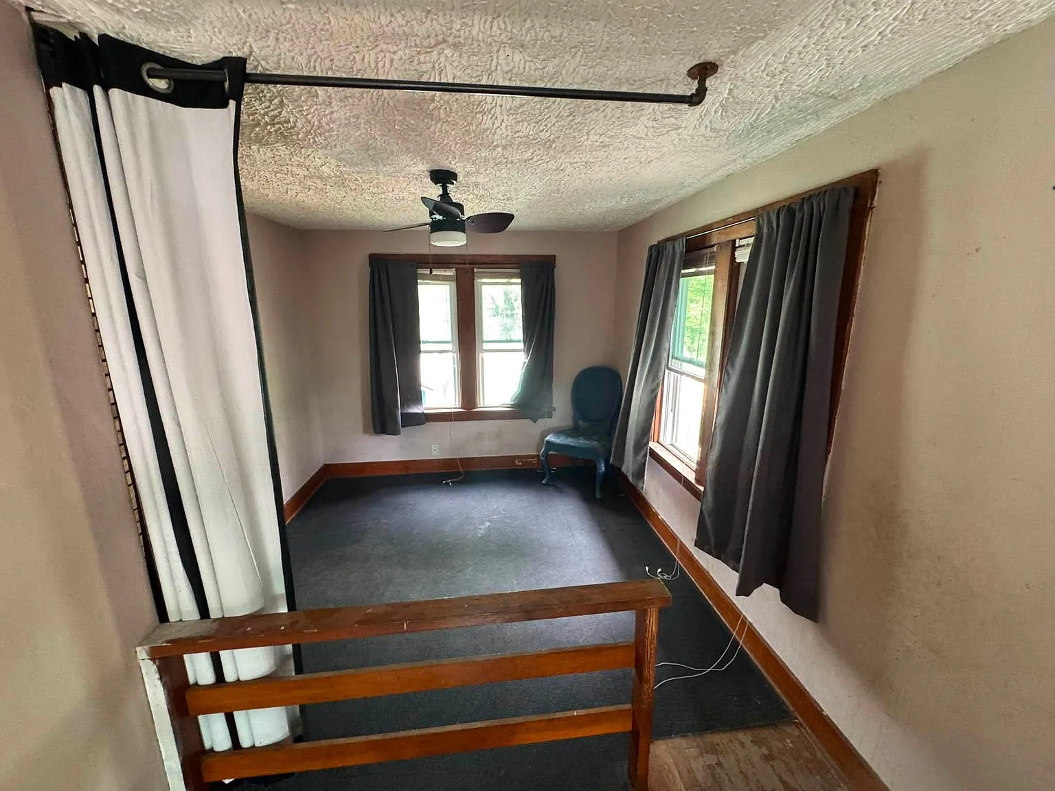 3 bed, 1189 sqft, $1,000 — Photo 1