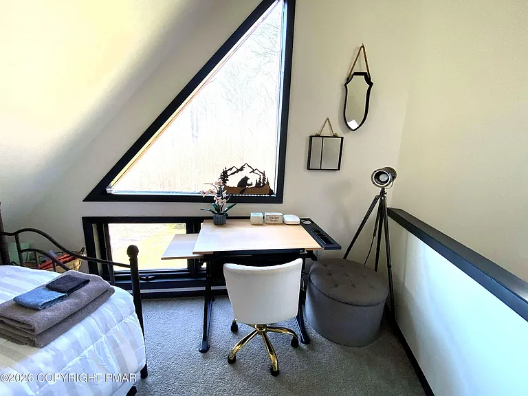 9026 Idlewild Dr — Photo 16