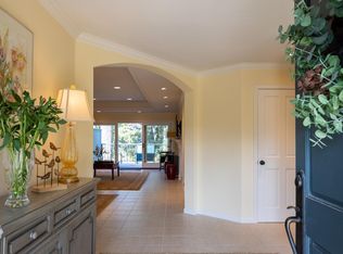 11 Mesa Trl, Carmel, CA 93923