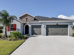 18306 Leafmore St, Lutz, FL 33548