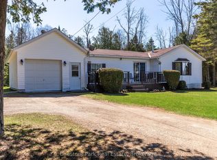 187 Warner Bay Rd, Northern Bruce Peninsula, ON N0H2R0
