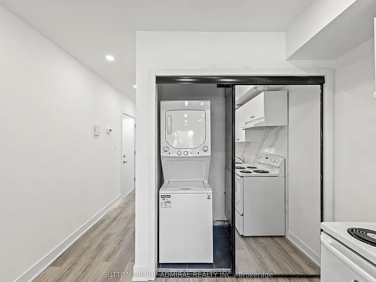 1305 Saint Clair Ave W #1-4 — Photo 5