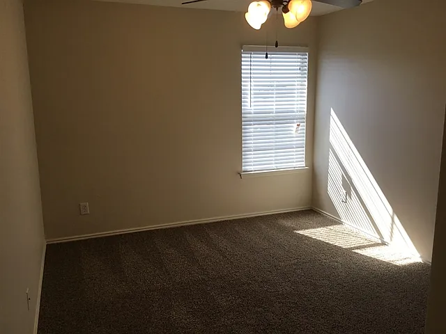 9019 Walnut Spgs — Photo 13