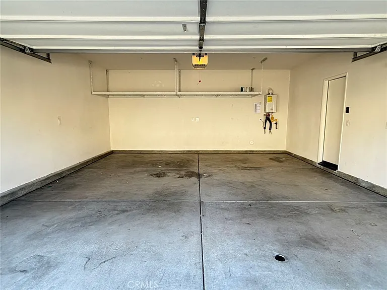 42688 Azure St — Photo 34