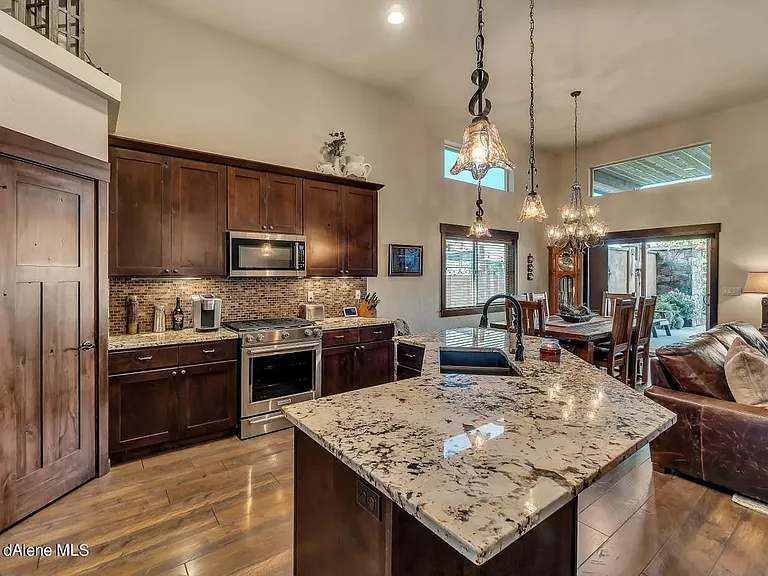 13810 N Pristine Cir — Photo 27