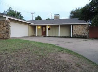 1102 W Northgate Dr, Irving, TX 75062