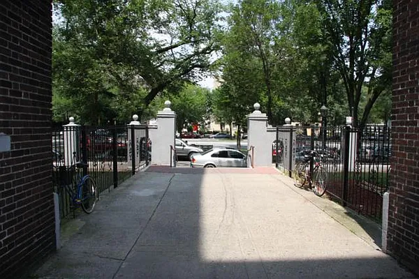 Rented by Lang Realty LLC | media 51