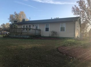 2012 Scott St, Rock Falls, IL 61071