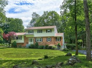 2250 Hunterbrook Rd, Yorktown Heights, NY 10598