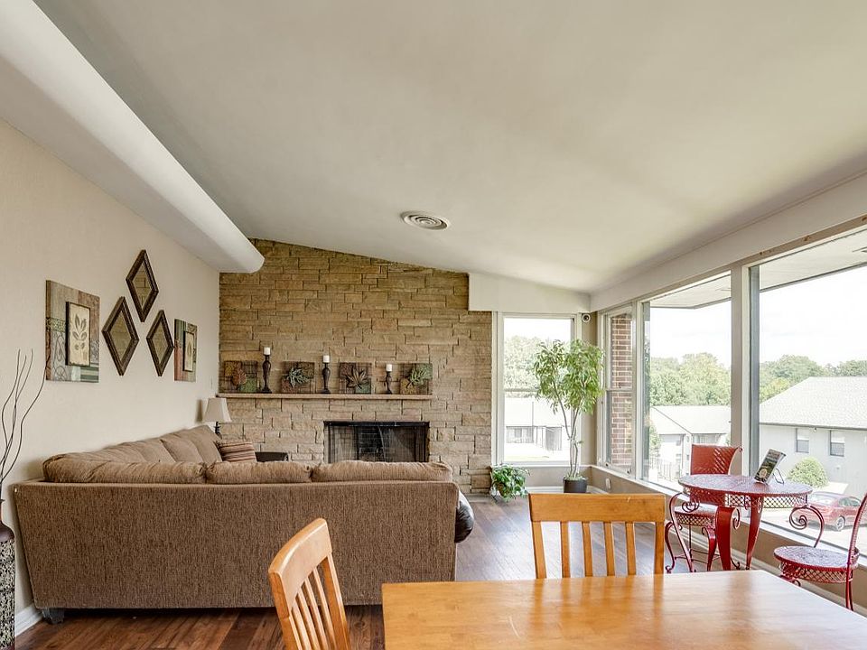 1st image of 730 Germantown Cir #R9dwb1430
