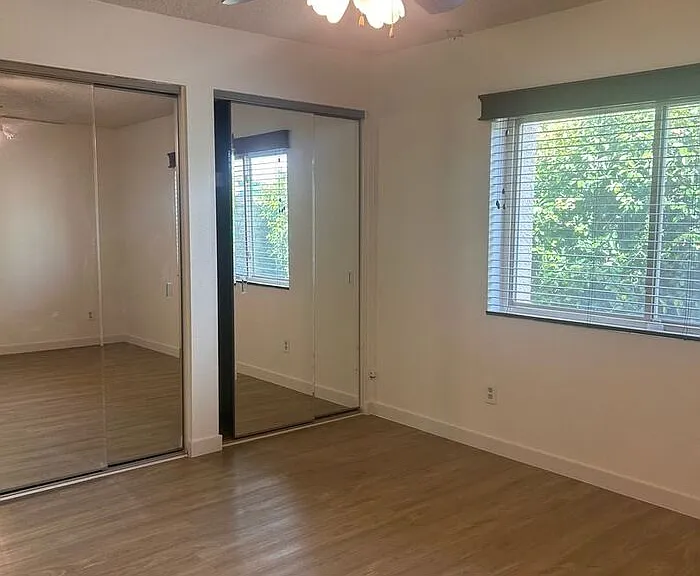 1136 E Villa Rita Dr — Photo 7