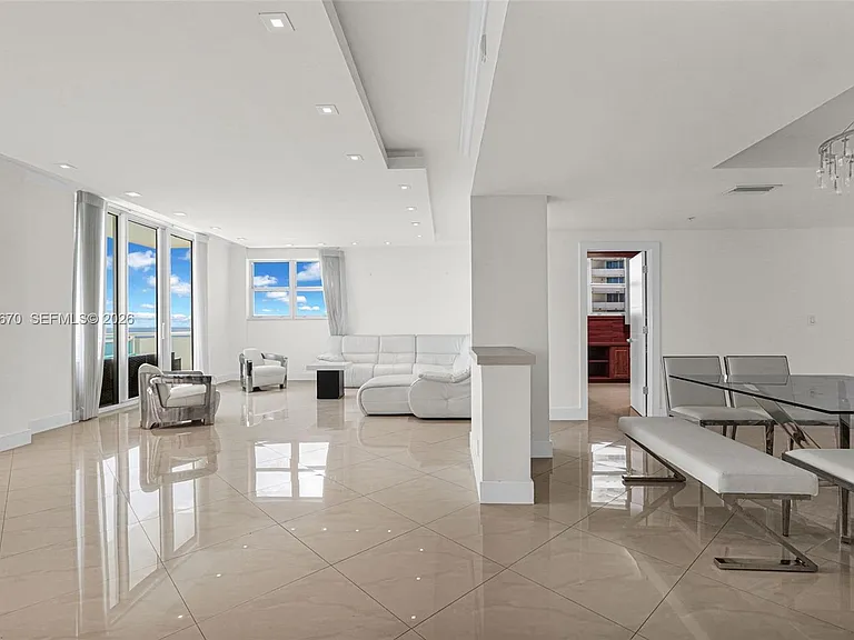 3001 S Ocean Dr #1611 — Photo 8