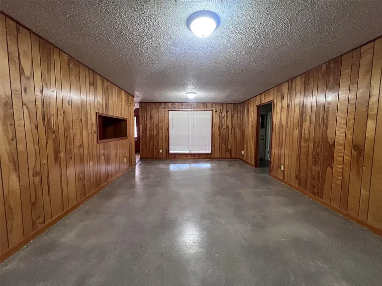 626 N Resident St — Photo 6