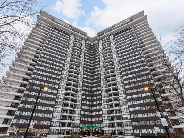 1333 Bloor St #606, Mississauga, ON L4Y 3T6