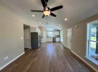 2508 Vine St #A, Humboldt, TN 38343