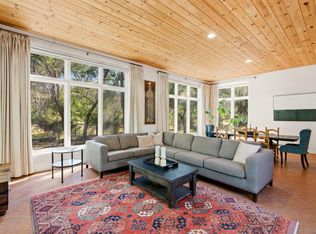 705 Rincon Rd, Corrales, NM 87048