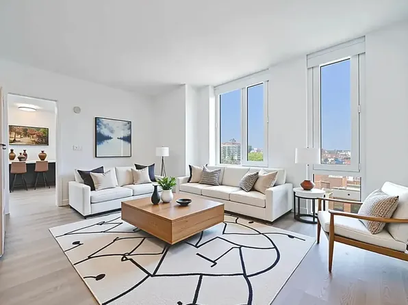 2455 3rd Avenue image 1 of 32