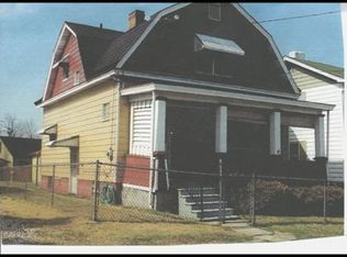 707 Park St, California, PA 15419