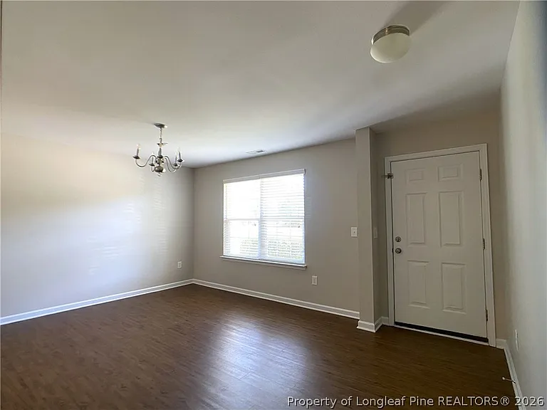 364 Crane Way — Photo 4