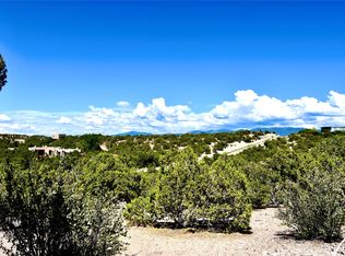 12 Estrellas De Tano, Santa Fe, NM 87506