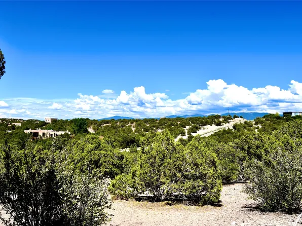 12 Estrellas De Tano, Santa Fe, NM 87506