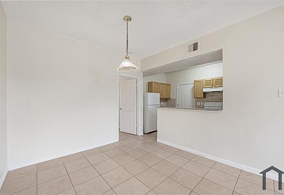 5th image of 4515 Perry St Unit A